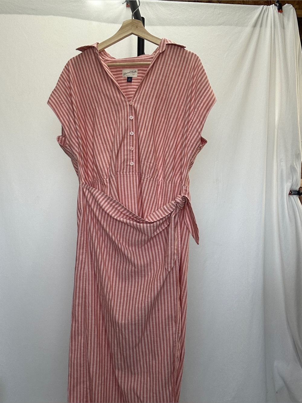 Universal Thread Candy Stripe faux wrap summer midi dress in size medium - Picture 3 of 6